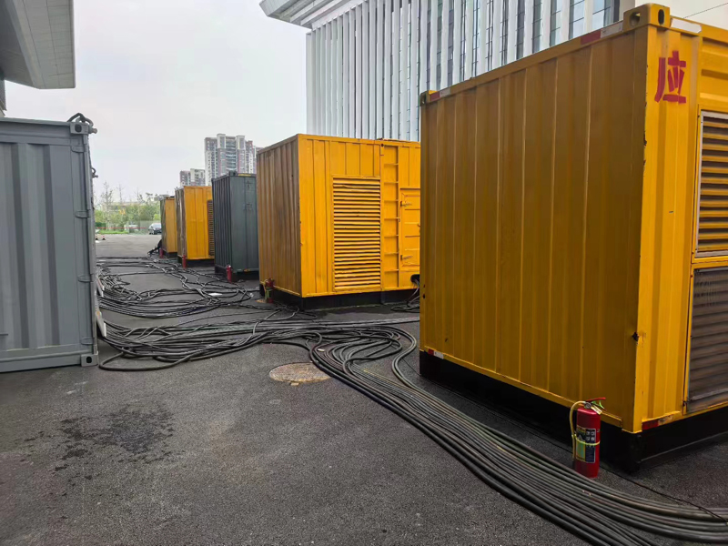 红安不同季节柴油发电机组保养有哪些注意事项?