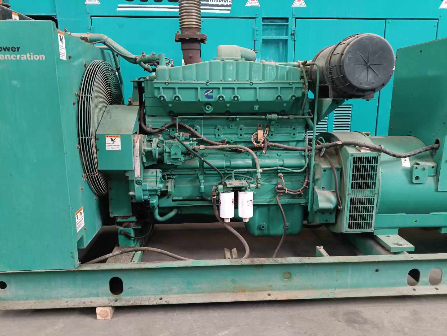 红安过载会对 600kW 柴油发电机组造成哪些损害？